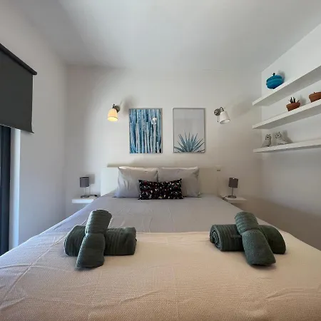 Casa Parreira Raposeira, Algarve Holiday home